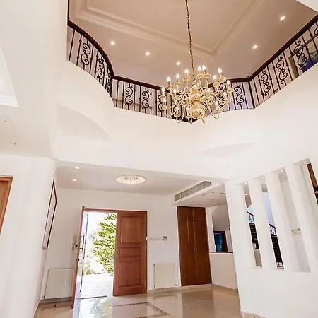 Pearl 4 bedroom villa Villa