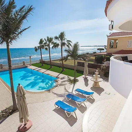 Pearl 4 bedroom villa